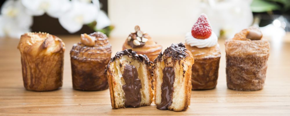 Cruffin de Nutello da KinKan, em Curitiba. Foto: Letícia Akemi/Gazeta do Povo.