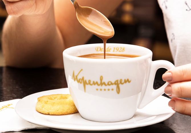 Na Kopenhagen, os descontos da Black Friday valem para cafeteria e linha tradicional de produtos. Foto: Divulgação Na Kopenhagen, os descontos da Black Friday valem para cafeteria e linha tradicional de produtos. Foto: Divulgação