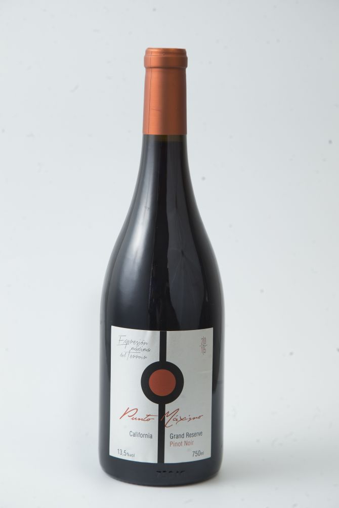 Pinot Noir brasileiro de R$ 58 desponta em degustação às cegas com vinhos do mundo todo Pinot Noir brasileiro de R$ 58 desponta em degustação às cegas com vinhos do mundo todo