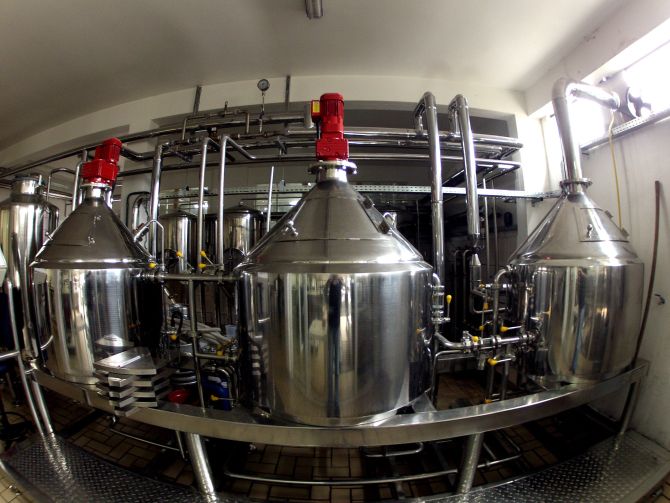 Roteiro: conheça as cervejarias artesanais da região de Curitiba que têm visitas guiadas Roteiro: conheça as cervejarias artesanais da região de Curitiba que têm visitas guiadas