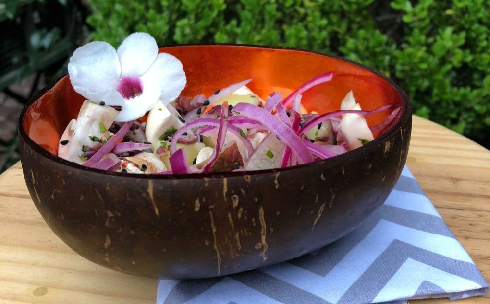 Taurus (R$18) é um ceviche de cogumelo paris em um mix com batata doce, azeitona pretas e cebola roxa. Foto: Divulgação Taurus (R$18) é um ceviche de cogumelo paris em um mix com batata doce, azeitona pretas e cebola roxa. Foto: Divulgação