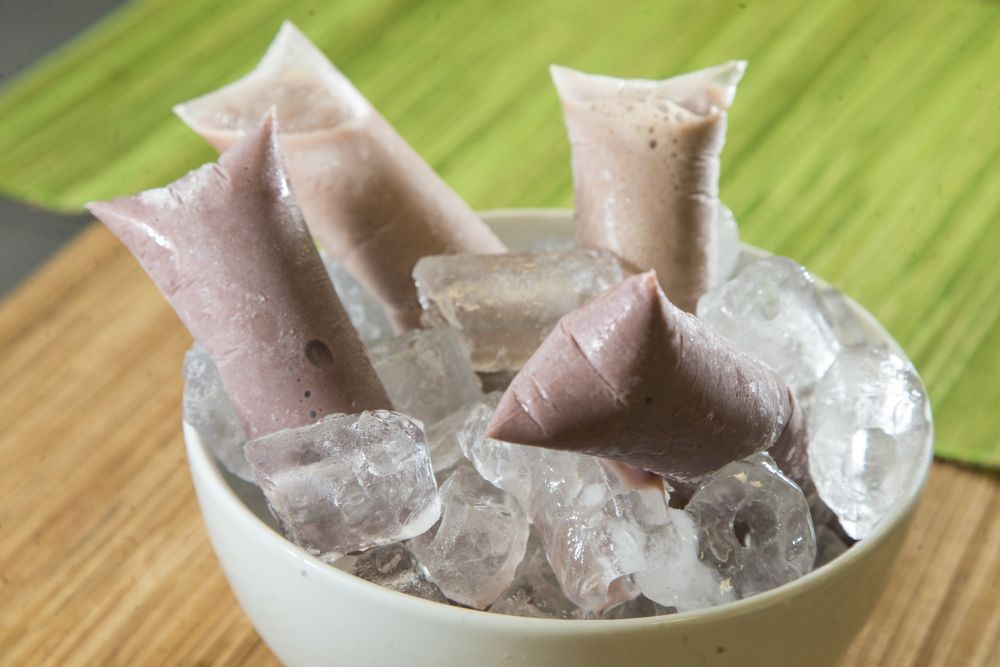 Receita de geladinho de Catuaba Selvagem e açaí Foto: Hugo Harada/Gazeta do Povo.