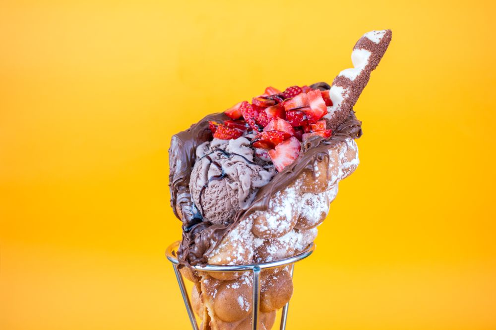Bubble waffle é uma das tendências apontadas pela National Restaurant Association, dos EUA. Em Curitiba, há a Walool, que serve a massa com vários sabores de sorvete. Foto: Divulgação Bubble waffle é uma das tendências apontadas pela National Restaurant Association, dos EUA. Em Curitiba, há a Walool, que serve a massa com vários sabores de sorvete. Foto: Divulgação