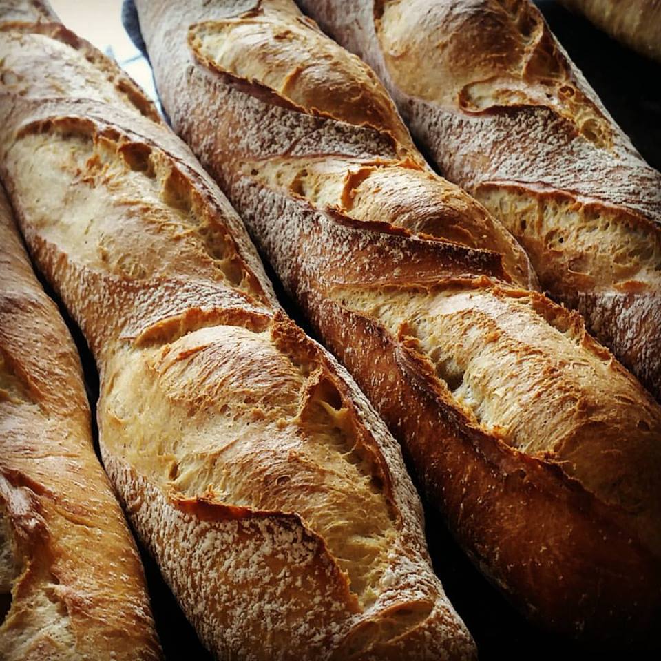 Baguetes da BeeBread. Foto: Divulgação Baguetes da BeeBread. Foto: Divulgação