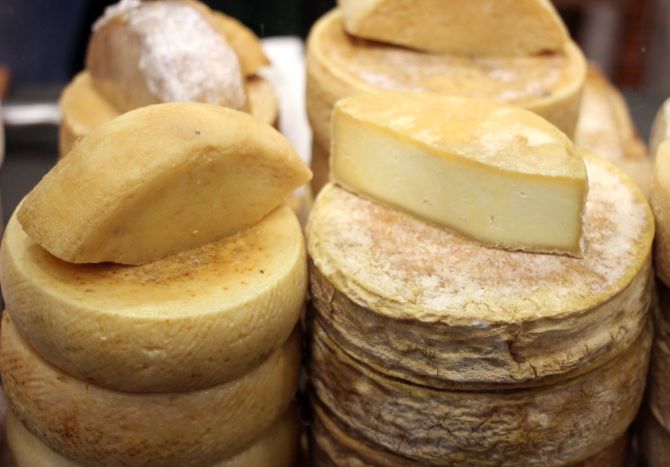 Queijo mineiro ganha novos sabores e coleciona prêmios internacionais Queijo mineiro ganha novos sabores e coleciona prêmios internacionais