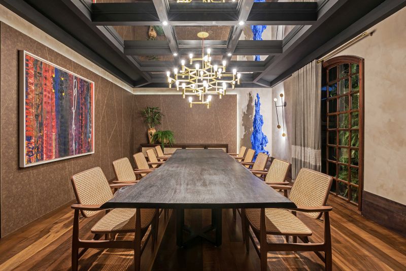 Sala de jantar assinada por Janaina Macedo. Foto: Sala de jantar assinada por Janaina Macedo. Foto: