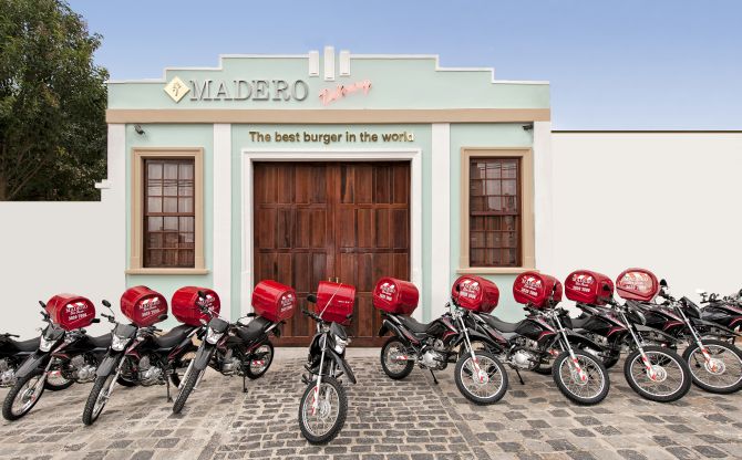 O serviço de delivery do Madero. Foto: divulgação. O serviço de delivery do Madero. Foto: divulgação.