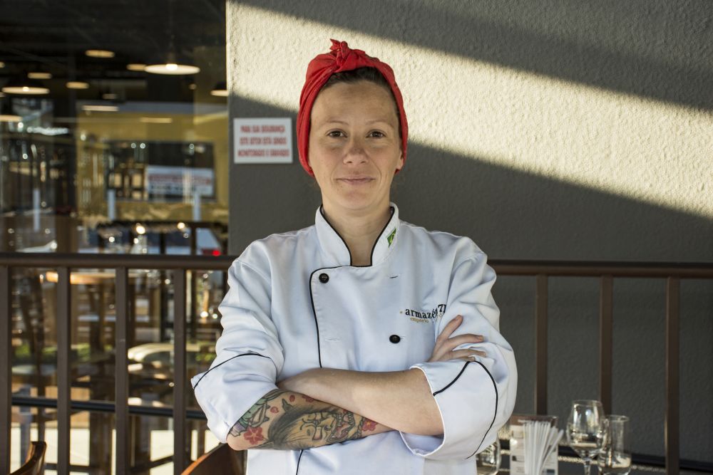 Chef Ingrid Pereira, do Armazém 71, em Curitiba. Foto: Nay Klym/Gazeta do Povo. Chef Ingrid Pereira, do Armazém 71, em Curitiba. Foto: Nay Klym/Gazeta do Povo.