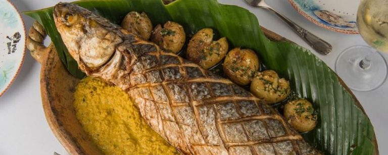 Recheada ou aberta, tainha desbanca peixes nobres nos restaurantes