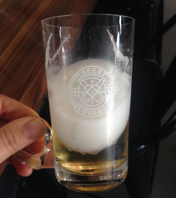 Degustamos em primeira mão a Skol Hops que chega em setembro na região Sul. Degustamos em primeira mão a Skol Hops que chega em setembro na região Sul.