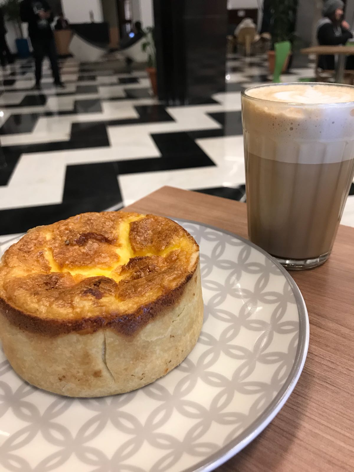 A quiche pode ser em dois sabores. A quiche pode ser em dois sabores.