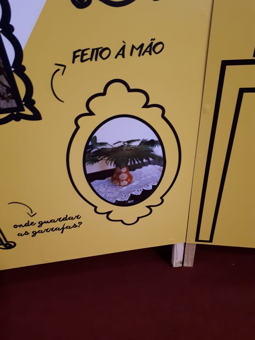 Projeto fotográfico mostra casas reais e revela a relação das pessoas com o mobiliário Projeto fotográfico mostra casas reais e revela a relação das pessoas com o mobiliário
