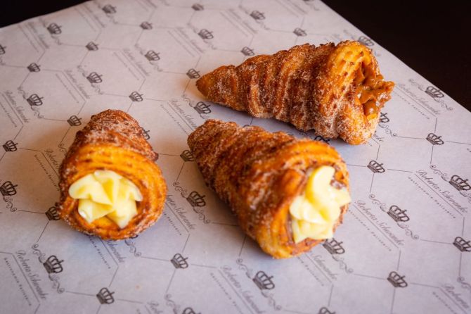 Doce de leite cremoso ou brigadeiro de leite ninho são as opções de recheio do Churros Cone. Foto: Divulgação Doce de leite cremoso ou brigadeiro de leite ninho são as opções de recheio do Churros Cone. Foto: Divulgação