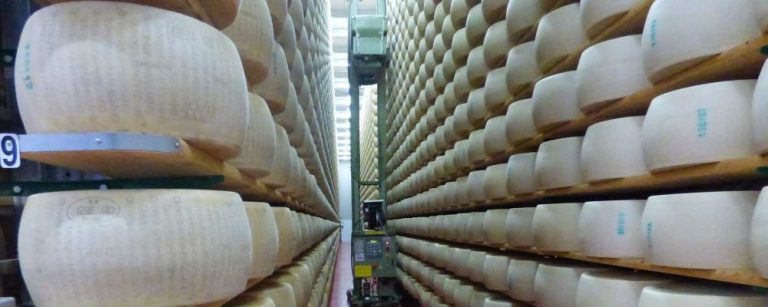 Parmigiano Reggiano: como é feito o autêntico queijo parmesão italiano