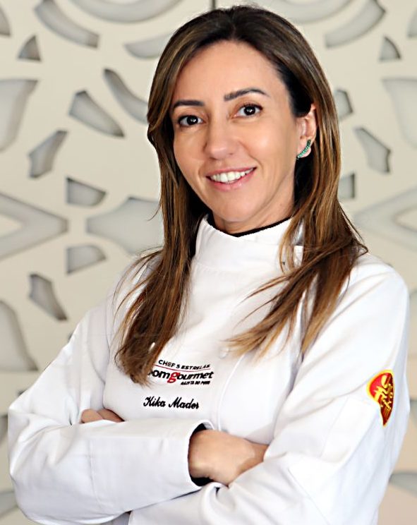 Além do amor e do tempero, a constância e o equilíbrio fazem dela a chef que venceu por mais vezes o Prêmio Bom Gourmet. Foto: Albari Rosa / Gazeta do Povo Além do amor e do tempero, a constância e o equilíbrio fazem dela a chef que venceu por mais vezes o Prêmio Bom Gourmet. Foto: Albari Rosa / Gazeta do Povo