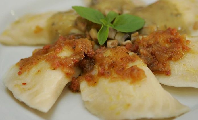 Muita cerveja, café, festa polonesa e até rollmops agitam o fim de semana Muita cerveja, café, festa polonesa e até rollmops agitam o fim de semana
