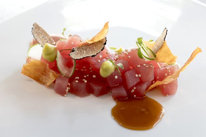Novo restaurante ítalo-japonês em São Paulo mescla peixe cru e trufas Foto: Divulgação.