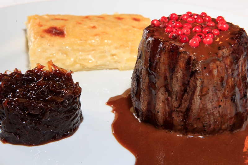 Filé de boeuf au poivre no L´Épicerie. Foto: Divulgação Filé de boeuf au poivre no L´Épicerie. Foto: Divulgação