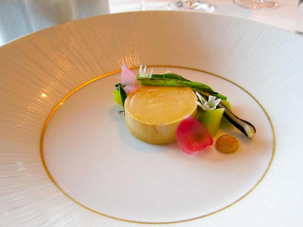 O foie gras é uma das mais delicadas iguarias francesas, mas com um polêmico método de produção. Foto: VisualHunt. O foie gras é uma das mais delicadas iguarias francesas, mas com um polêmico método de produção. Foto: VisualHunt.