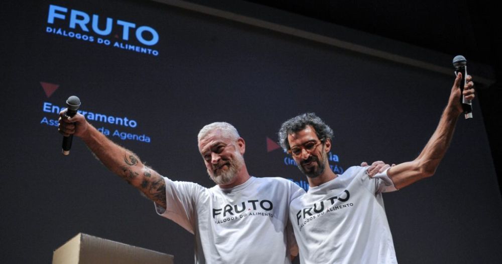 Alex Atala e Felipe Ribenboim discutem o futuro da alimentação no mundo. Foto: Reinaldo Canato/divulgação. Alex Atala e Felipe Ribenboim discutem o futuro da alimentação no mundo. Foto: Reinaldo Canato/divulgação.