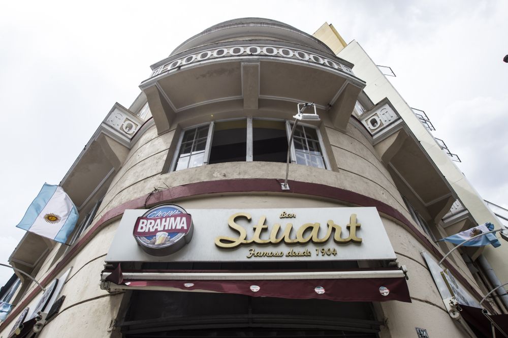 Bar Stuart. Foto Brunno Covello / Gazeta do Povo. Bar Stuart. Foto Brunno Covello / Gazeta do Povo.