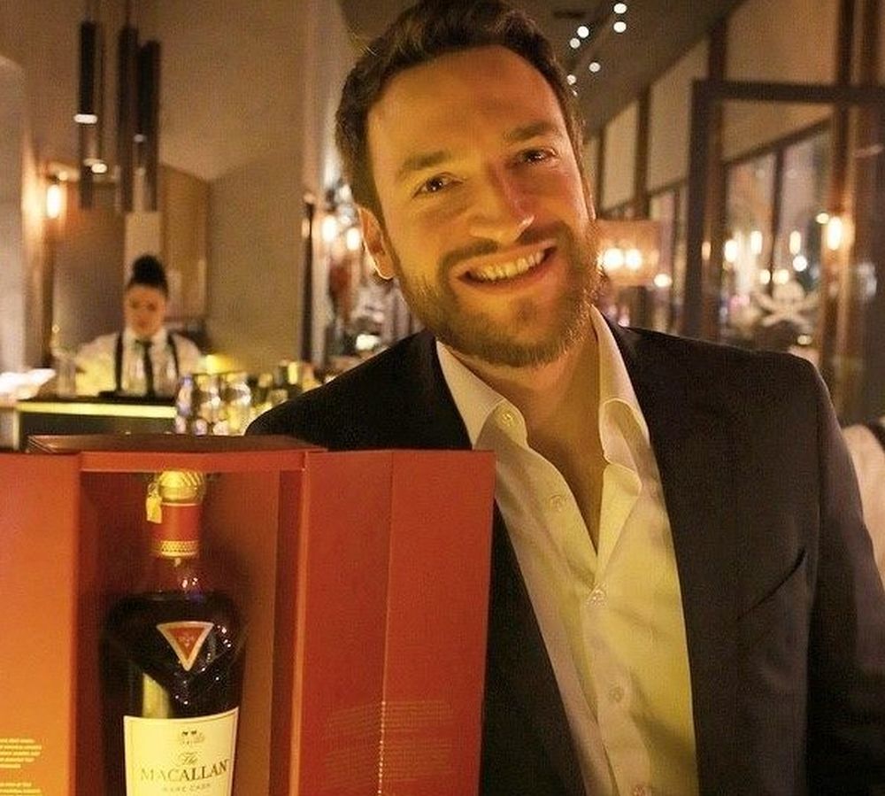 Embaixador do The Macallan no Brasil, Gianpaolo Morselli conta que a produção é extremamente limitada. Foto: reprodução Facebook. Embaixador do The Macallan no Brasil, Gianpaolo Morselli conta que a produção é extremamente limitada. Foto: reprodução Facebook.
