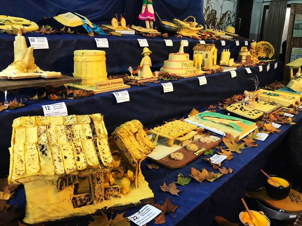 Cidade cria esculturas de polenta para comemorar a imigração italiana A expectativa é de que pelo menos 30 artesãos participem da festa neste ano. Foto: Marlove Perin/divulgação.