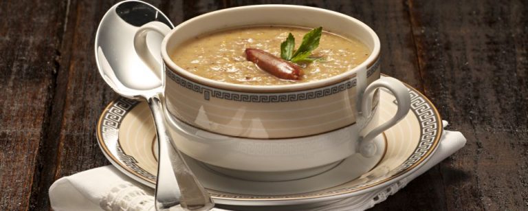 Sopa de pinhão. Foto: Alexandre Mazzo/Gazeta do Povo.