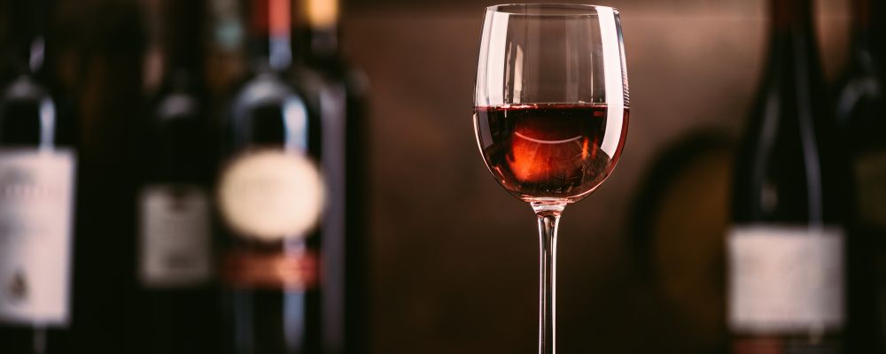 Wine club em Mendoza serve vinhos raros em taça a partir de R$ 9 Foto: Bigstock