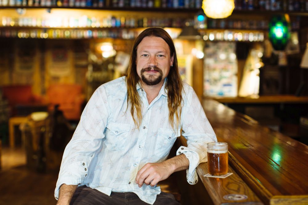Jeremy Marshall é o mestre cervejeiro da marca, que supervisionou o início da produção da Lagunitas no Brasil. Foto: divulgação. Jeremy Marshall é o mestre cervejeiro da marca, que supervisionou o início da produção da Lagunitas no Brasil. Foto: divulgação.