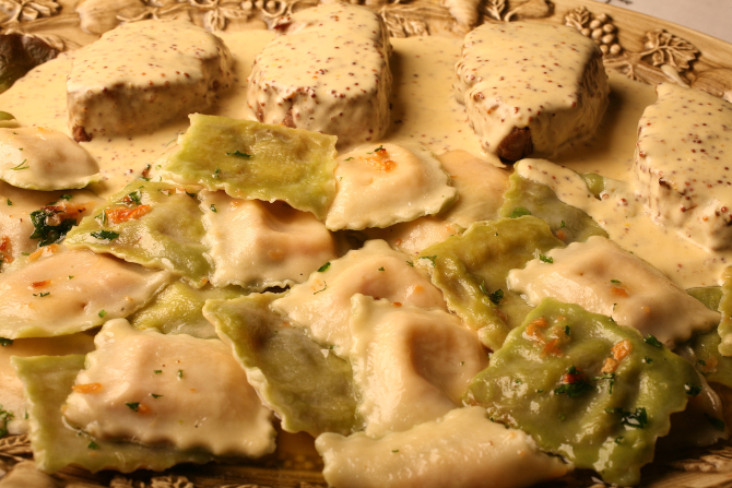 Filetto mostarda con ravioloni, da Barolo Trattoria. Foto: Divulgação. Filetto mostarda con ravioloni, da Barolo Trattoria. Foto: Divulgação.