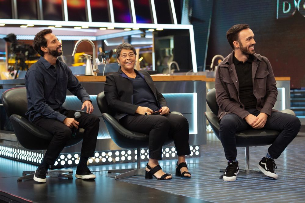 Avillez, Kátia e Paixão, jurados e mentores do reality. Foto: Samuel Kobayashi/Gshow divulgação. Avillez, Kátia e Paixão, jurados e mentores do reality. Foto: Samuel Kobayashi/Gshow divulgação.