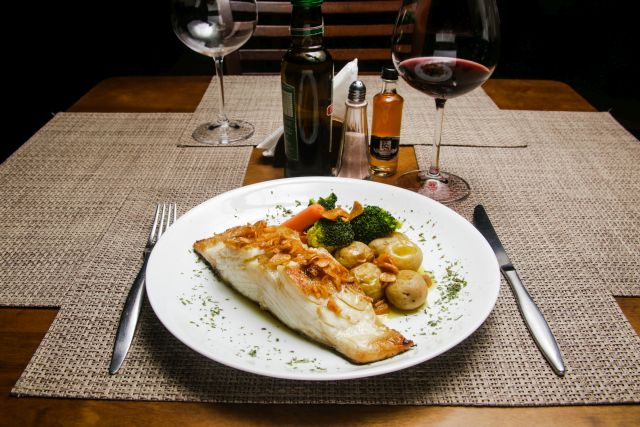 Bacalhau à Lagareiro. Foto: Michel Willian / Gazeta do Povo Bacalhau à Lagareiro. Foto: Michel Willian / Gazeta do Povo