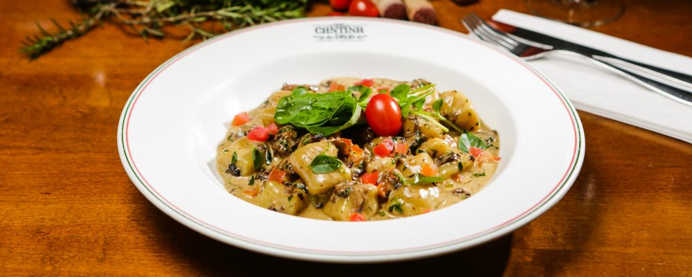 Gnocchi trufado, da Cantina do Délio. Foto: Michel Willian, Gazeta do Povo