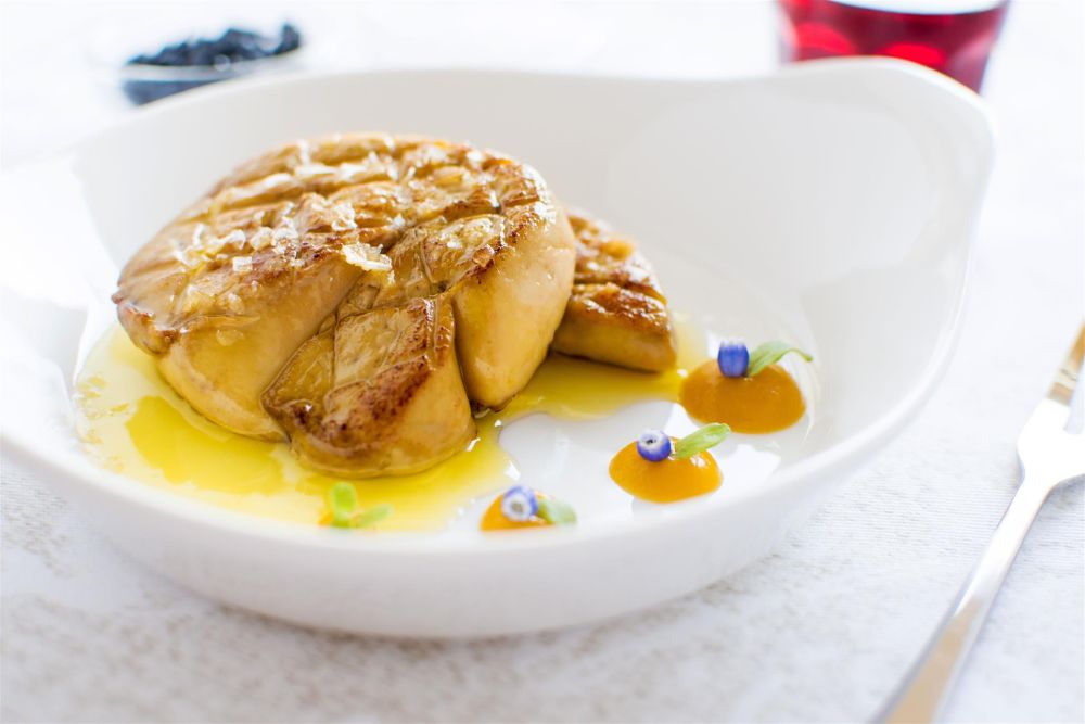 Apesar de ser uma iguaria clássica da culinária francesa, o foie gras passou a ser questionado por defensores dos direitos dos animais. Foto: Bigstock. Apesar de ser uma iguaria clássica da culinária francesa, o foie gras passou a ser questionado por defensores dos direitos dos animais. Foto: Bigstock.