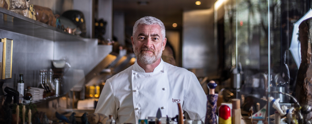 Surpreender as pessoas é uma das missões levadas a sério pelo chef Alex Atala. Foto: Ricardo D'Angelo.