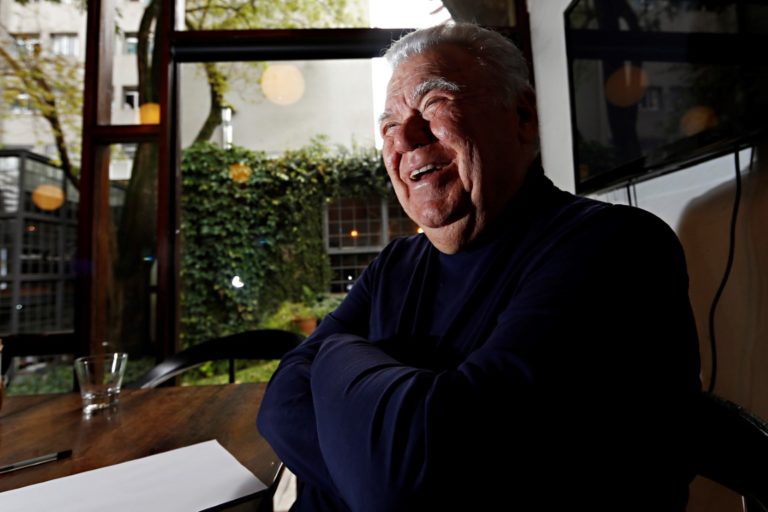 O lendário arquiteto e urbanista curitibano Jaime Lerner assinará espaço exclusivo para a Michelangelo Mármores na Expo Revestir 2020, com peças de design em mármore maciço pela primeira vez em sua trajetória. Foto: Albari Rosa/Arquivo/Gazeta do Povo