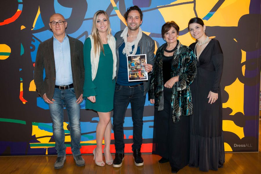 Luigi Mascheroni, da DressAll, Kamila Boaretto, Daniel Ribeiro, da DressAll, Yara Mendes e Andrea Sorgenfrei, gerente do Núcleo Estilo de Vida da Gazeta do Povo.
