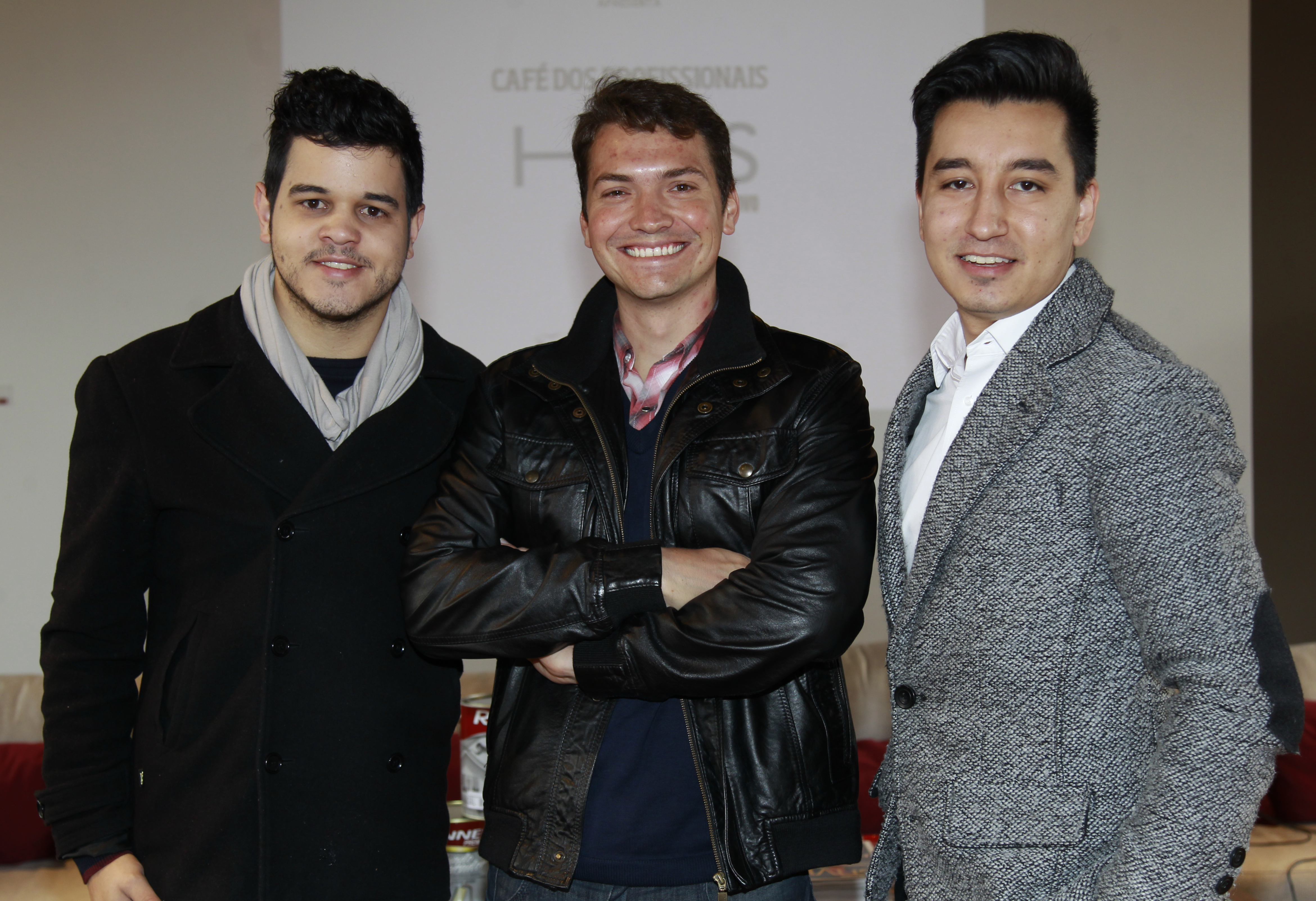Thiago Sganzela, das Tintas Renner, Ricardo Doria, da Aldeia Coworking, e Marcus Yabe, da Gazeta do Povo. Thiago Sganzela, das Tintas Renner, Ricardo Doria, da Aldeia Coworking, e Marcus Yabe, da Gazeta do Povo.
