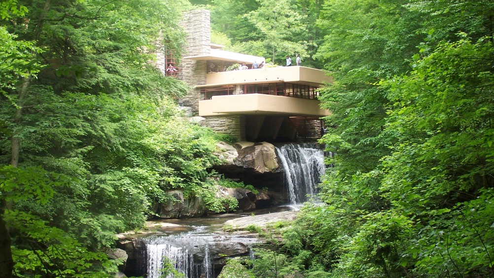 Casa da Cascata: obra de Wright que se destaca pelo bom uso dos elementos naturais. Foto: Frank Lloyd Wright Foundation/Divulgação