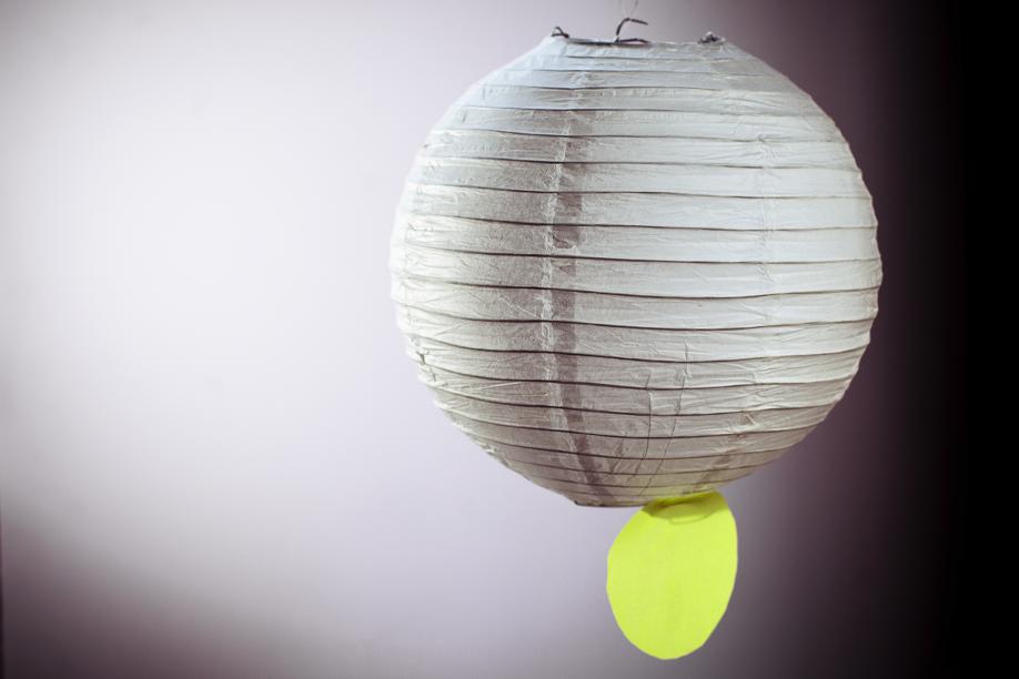 Como fazer uma luminária japonesa estilizada com papel