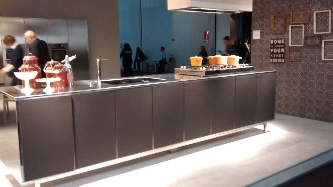 Design brasileiro tem destaque no Salão de Milão Design brasileiro tem destaque no Salão de Milão