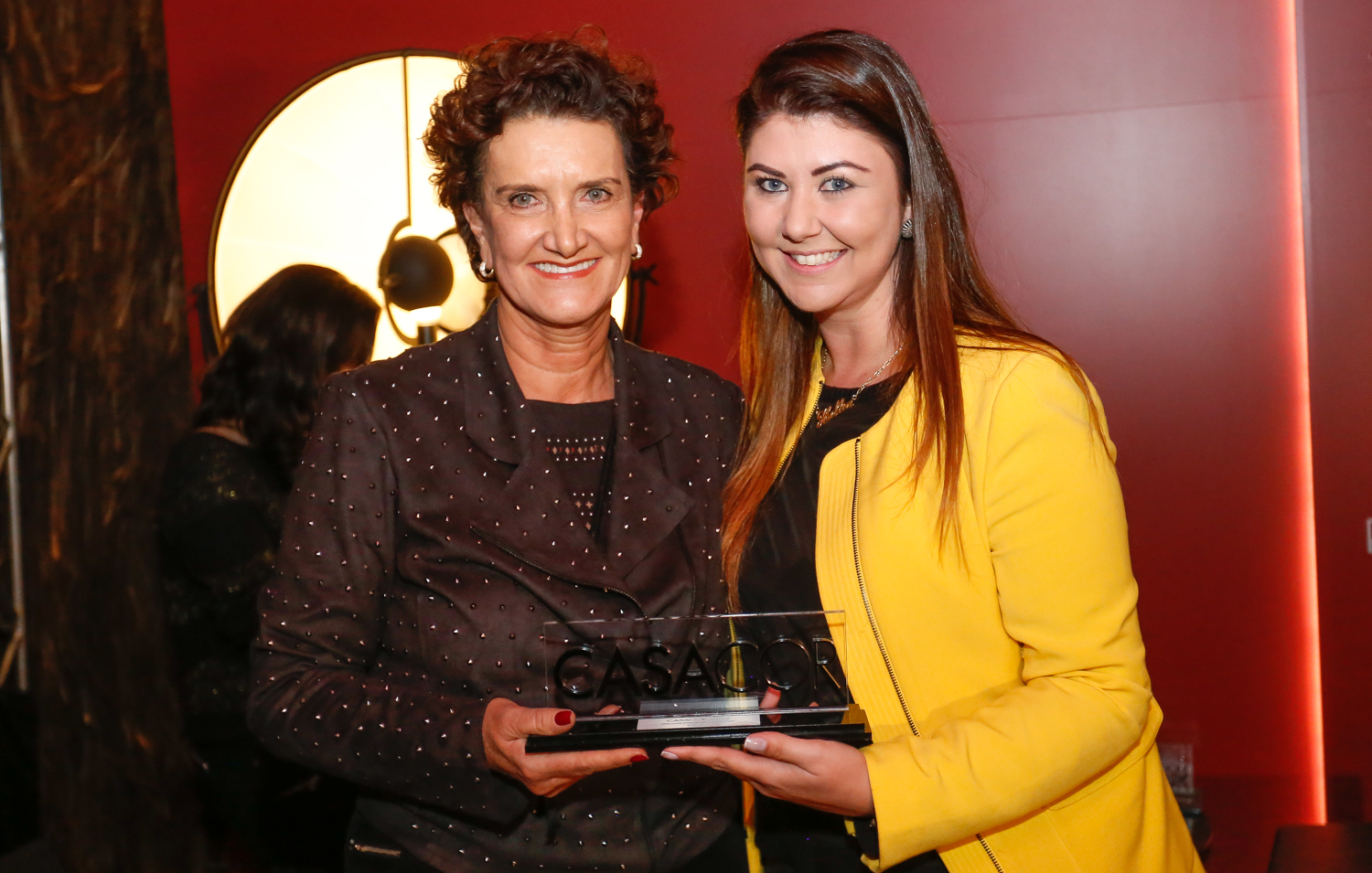 Marina Nessi e Hellen Giacomitti.
Foto: Valterci Santos / Divulgação Marina Nessi e Hellen Giacomitti.
Foto: Valterci Santos / Divulgação