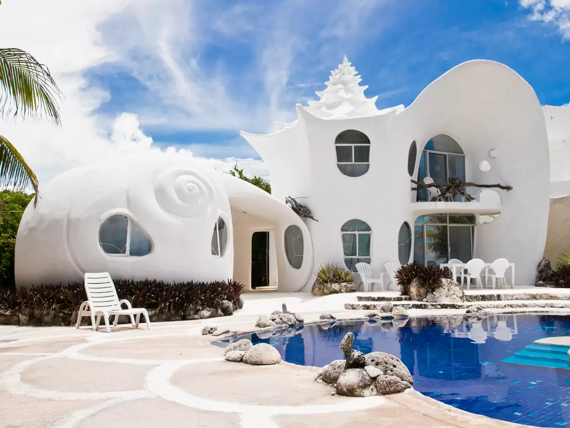 Casa no México é exemplar contemporâneo das linhas orgânicas da Art Nouveau e pode ser alugado pelo Airbnb. Fotos: Airbnb/Reprodução