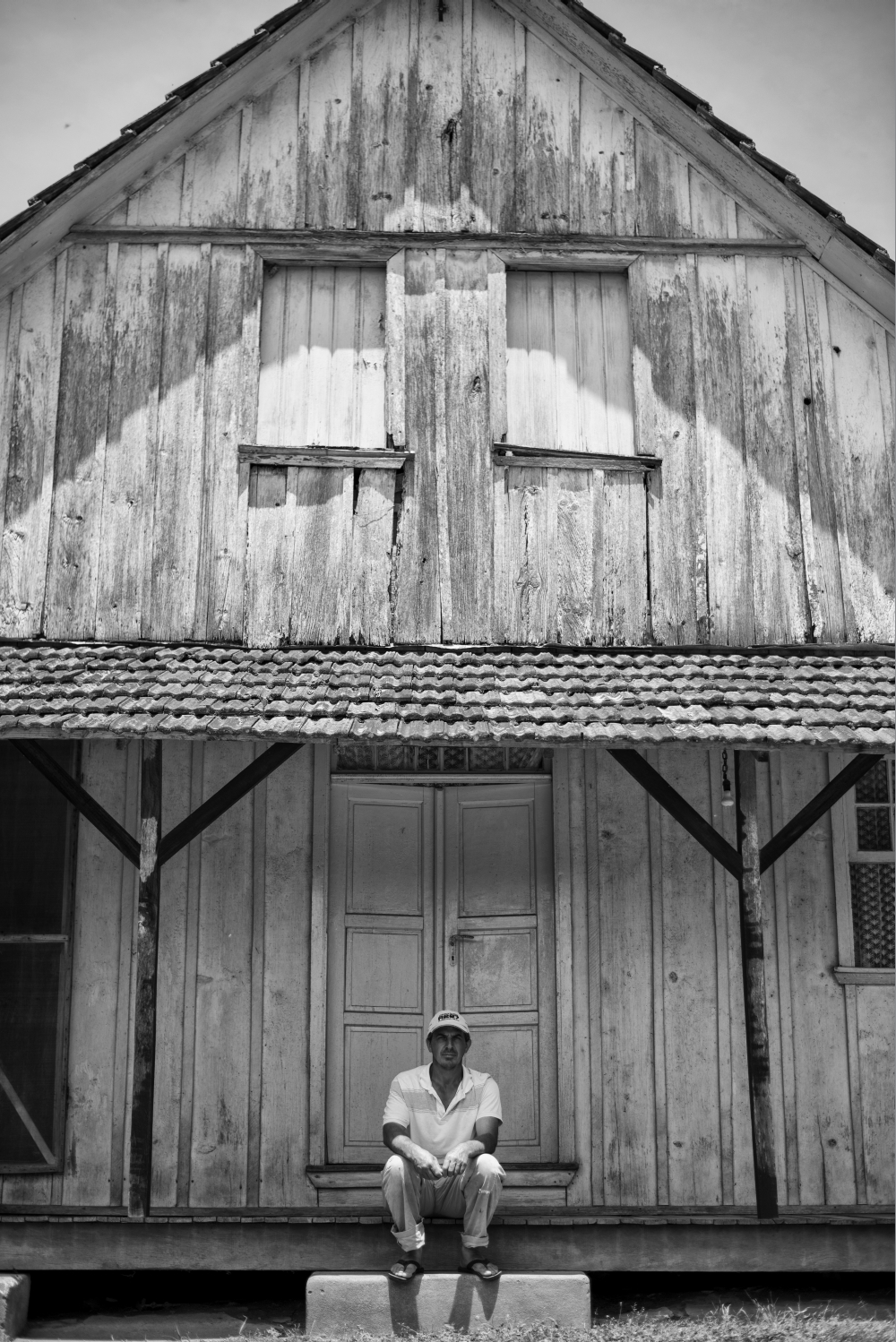 Casa mais antiga da Colônia Faria, construída no sistema tábua e ripa. Foto: Henry Milleo/Gazeta do Povo Casa mais antiga da Colônia Faria, construída no sistema tábua e ripa. Foto: Henry Milleo/Gazeta do Povo