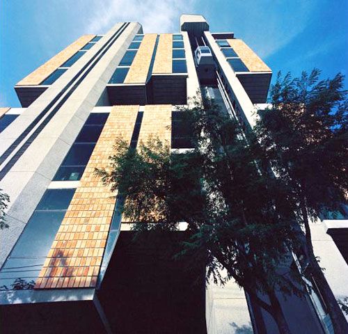 Morre Carlos Bratke, um dos mais importantes arquitetos brasileiros Morre Carlos Bratke, um dos mais importantes arquitetos brasileiros
