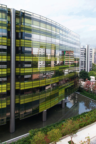 Morre Carlos Bratke, um dos mais importantes arquitetos brasileiros Morre Carlos Bratke, um dos mais importantes arquitetos brasileiros