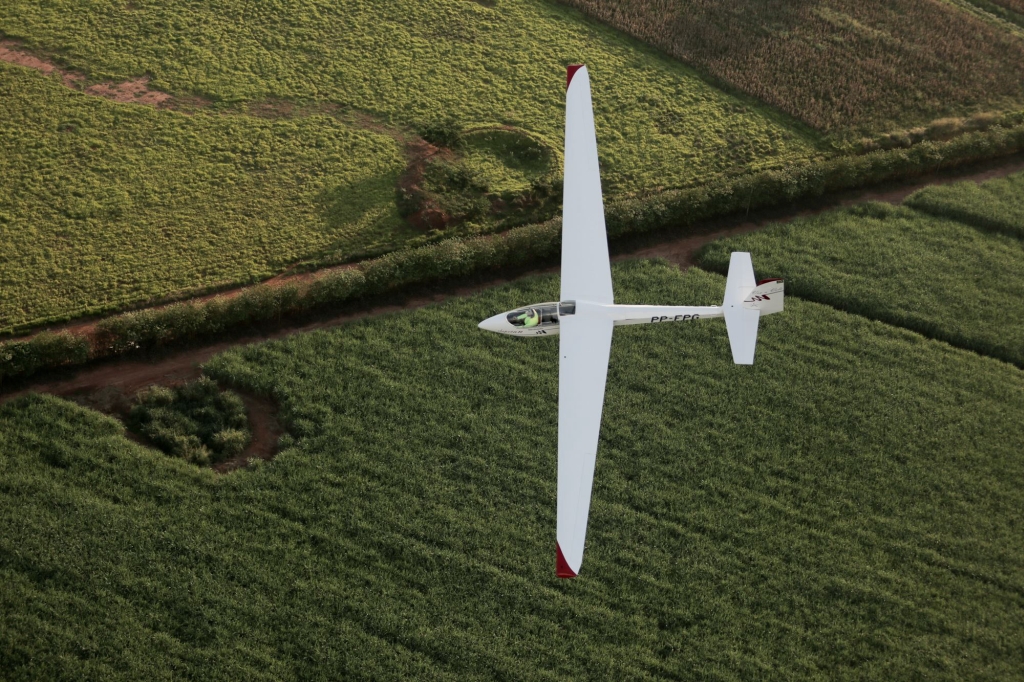 Conheça a fantástica fábrica de aviões do Batel Conheça a fantástica fábrica de aviões do Batel
