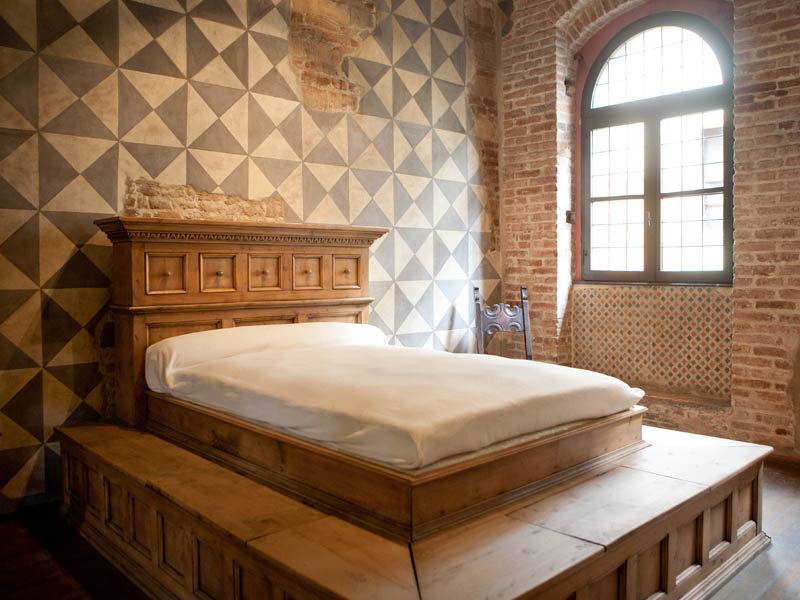 Famoso balcão de Julieta em Verona vai ser restaurado Famoso balcão de Julieta em Verona vai ser restaurado