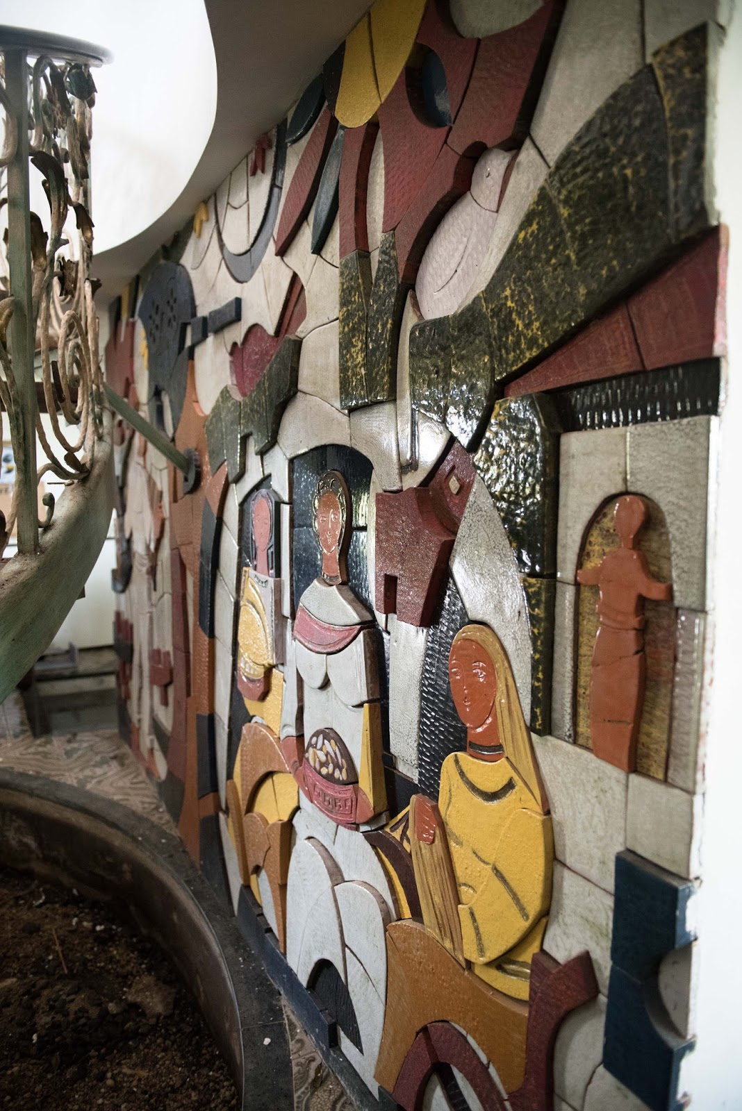Obras de arte raras correm risco de demolição na região de Curitiba Obras de arte raras correm risco de demolição na região de Curitiba